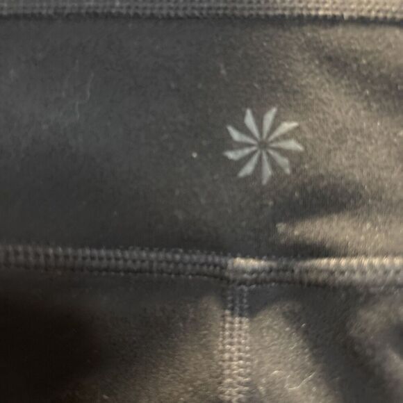 Athleta Women's Chakra 7/8 Tight Powervita Leggings Black Size Small Laser Cut - Picture 13 of 16